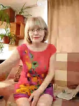 Snapshot of IrmaRose chatting on 03.07.25 IrmaRose online show from 03.07.25