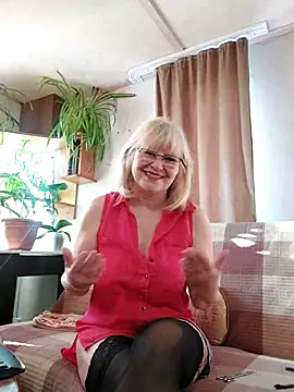 IrmaRose online show from 12.17.25