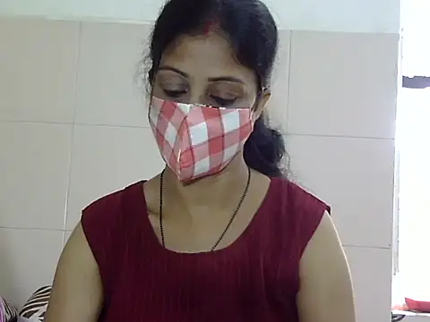 Snapshot of Indian_Horny_Wife chatting on 09.16.25 Indian Horny Wife online show from 09.16.25