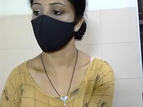 Snapshot of Indian_Horny_Wife chatting on 09.21.25 Indian Horny Wife online show from 09.21.25