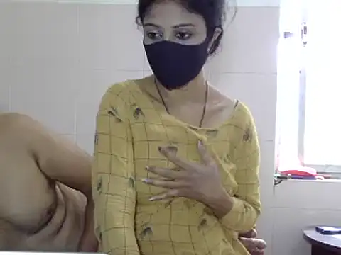 Snapshot of Indian_Horny_Wife chatting on 10.02.25 Indian Horny Wife online show from 10.02.25