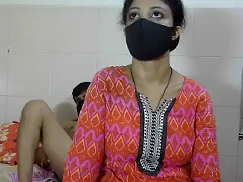 Snapshot of Indian_Horny_Wife chatting on 10.06.25 Indian Horny Wife online show from 10.06.25