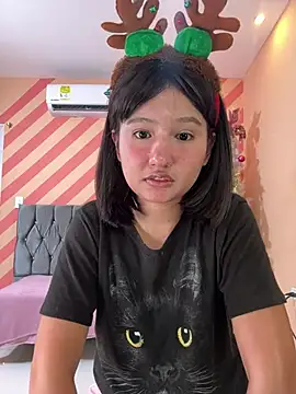 Pinkie Princes online show from 12.20.24