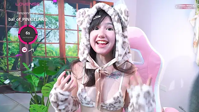 Pinkie Princes online show from 09.18.25