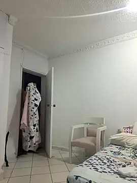 Snapshot of Ben_joseph1976 chatting on 01.29.25 Ben joseph1976 online show from 01.29.25