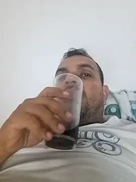 Snapshot of Ben_joseph1976 chatting on 02.22.25 Ben joseph1976 online show from 02.22.25