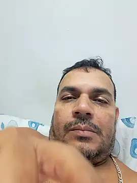 Snapshot of Ben_joseph1976 chatting on 02.24.25 Ben joseph1976 online show from 02.24.25