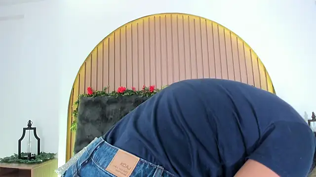 Karlagonzales  online show from 03.05.26