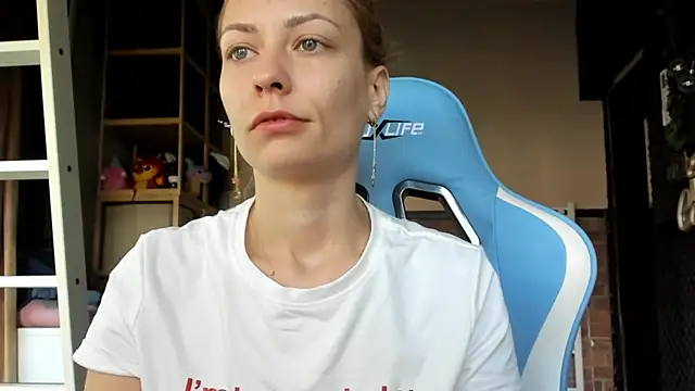 karo123421 online show from 10.28.25