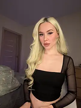 xDinnax online show from 10.17.25