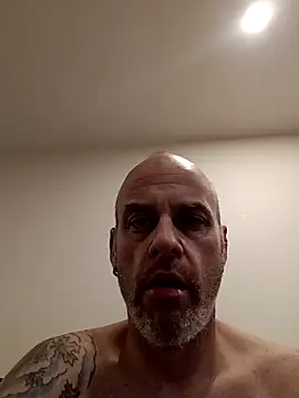 Snapshot of Ryeguy6969 chatting on 01.01.25 Ryeguy6969 online show from 01.01.25