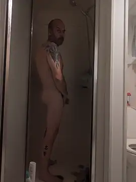 Snapshot of Ryeguy6969 chatting on 11.09.25 Ryeguy6969 online show from 11.09.25