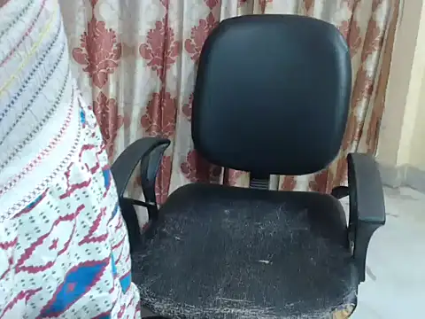 HOT CHILLY online show from 06.24.26
