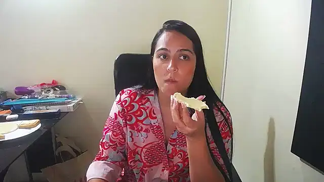 kendall 52 online show from 01.08.25