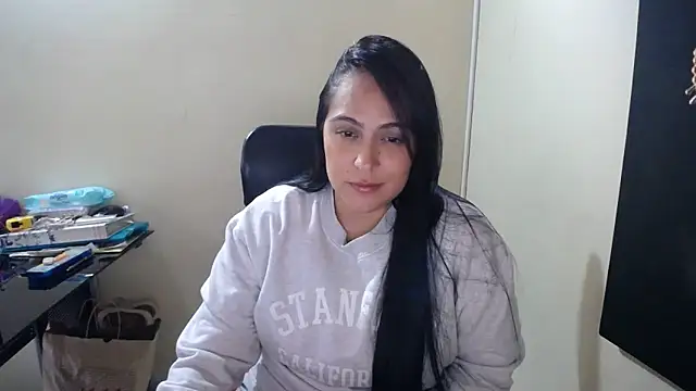 kendall 52 online show from 02.14.25