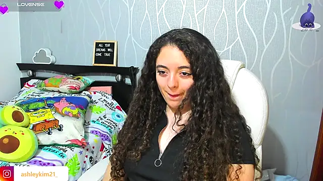 AshleyKim  online show from 11.15.25