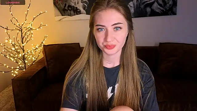Adelyna Bird online show from 06.18.26