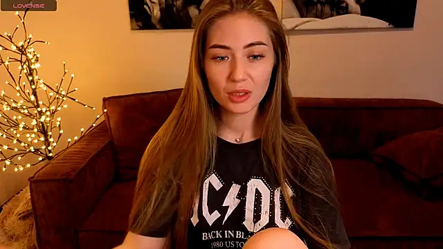 Adelyna Bird online show from 06.29.26