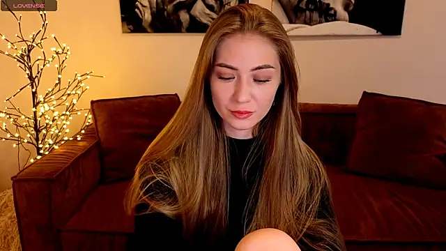 Adelyna Bird online show from 07.05.26