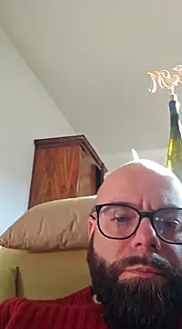 Dolceporco19 online show from 12.30.24