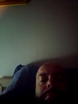 Dolceporco19 online show from 10.18.25