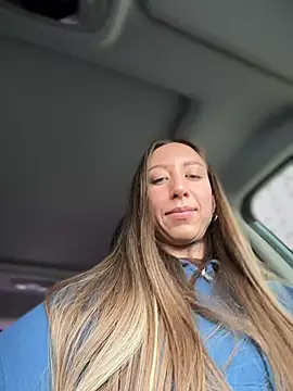 EvaCatt online show from 04.08.26