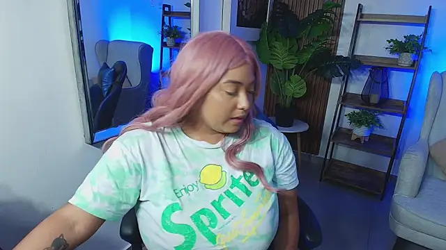 Kenya--Buhle online show from 10.16.25