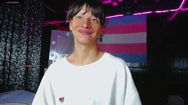 Snapshot of Summer_XO chatting on 03.13.25 Summer XO online show from 03.13.25