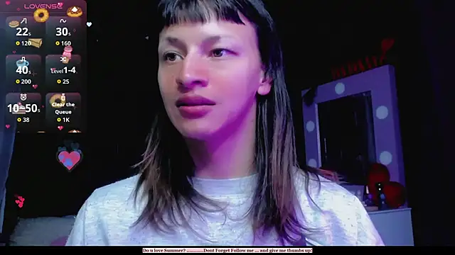 Snapshot of Summer_XO chatting on 09.23.25 Summer XO online show from 09.23.25