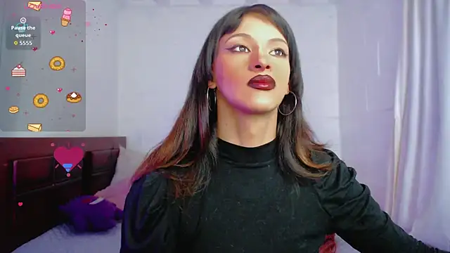 Snapshot of Summer_XO chatting on 11.12.25 Summer XO online show from 11.12.25