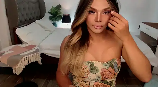 Snapshot of liaa_lurrecams chatting on 01.10.25 liaa lurrecams online show from 01.10.25