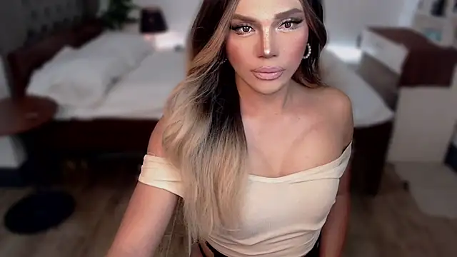 Snapshot of liaa_lurrecams chatting on 11.07.25 liaa lurrecams online show from 11.07.25