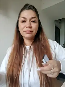 Ella sweety online show from 10.16.25