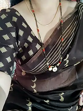 Snapshot of Indian_desi_wife chatting on 12.05.24 Indian desi wife online show from 12.05.24