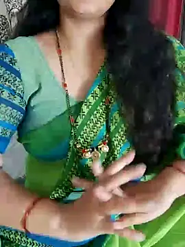 Snapshot of Indian_desi_wife chatting on 12.07.24 Indian desi wife online show from 12.07.24