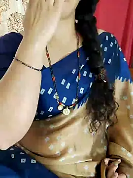 Snapshot of Indian_desi_wife chatting on 12.11.24 Indian desi wife online show from 12.11.24