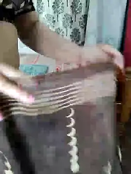 Snapshot of Indian_desi_wife chatting on 01.03.25 Indian desi wife online show from 01.03.25