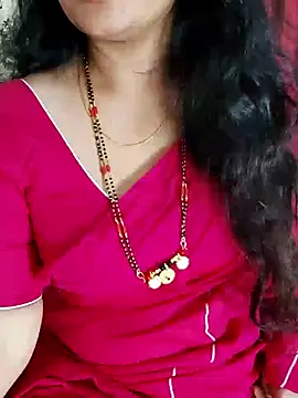 Snapshot of Indian_desi_wife chatting on 01.28.25 Indian desi wife online show from 01.28.25