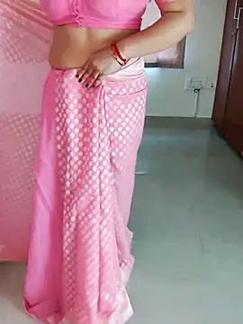 Snapshot of Indian_desi_wife chatting on 02.21.25 Indian desi wife online show from 02.21.25