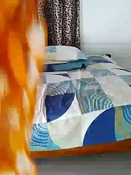 Snapshot of Indian_desi_wife chatting on 03.14.25 Indian desi wife online show from 03.14.25