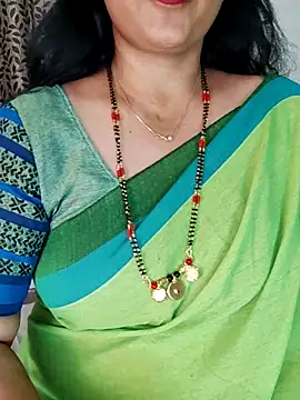 Snapshot of Indian_desi_wife chatting on 03.18.25 Indian desi wife online show from 03.18.25