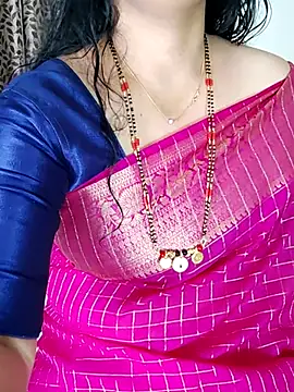 Snapshot of Indian_desi_wife chatting on 03.21.25 Indian desi wife online show from 03.21.25