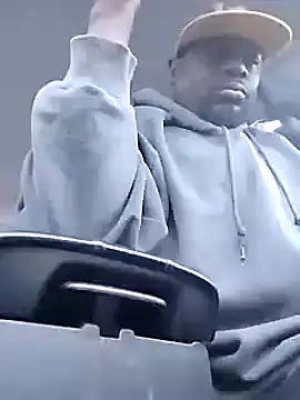 Daddy hook online show from 12.20.24