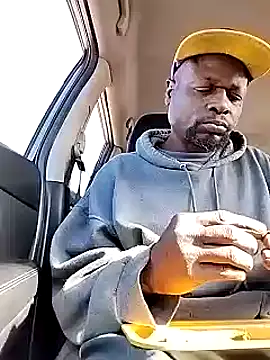 Daddy hook online show from 12.21.24