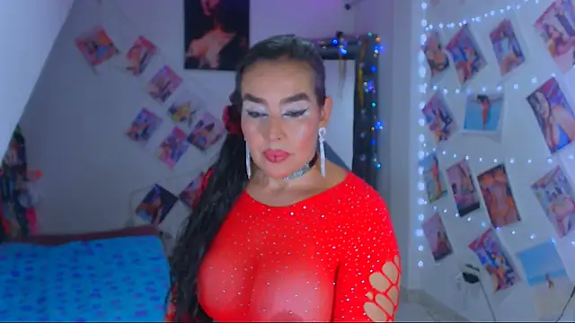 Snapshot of sweet_vanessa_22 chatting on 03.16.25 sweet vanessa 22 online show from 03.16.25