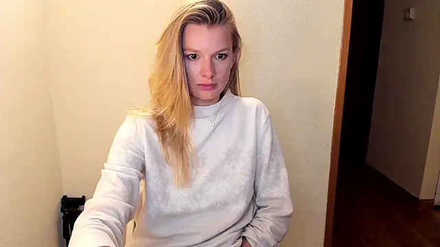 Annloveyou online show from 10.26.25