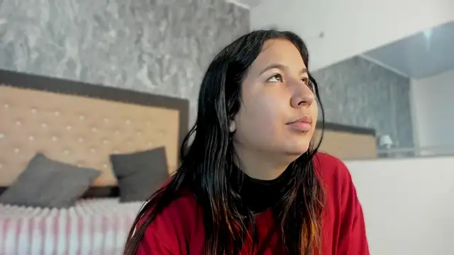 Lia sarahi online show from 10.29.25