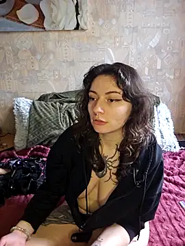 Snapshot of Moxxxie chatting on 02.10.26 Moxxxie online show from 02.10.26