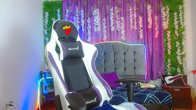 ariana-lopez online show from 09.19.25