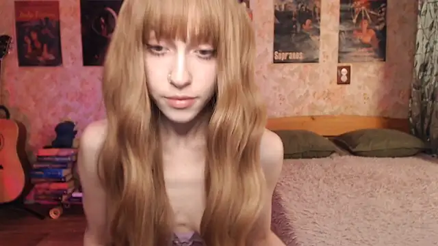 Friendly Ellie online show from 11.16.25